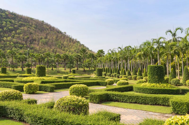 Space-Smart Ideas — Low Maintenance